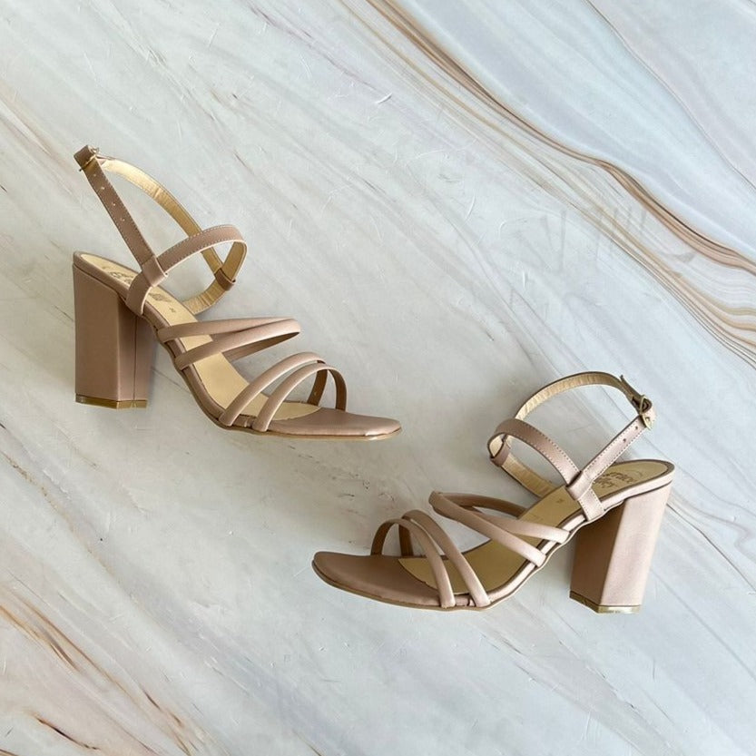 Zapatilla de Tacón Ancho y Tiras 390 – Zapaterías Mona