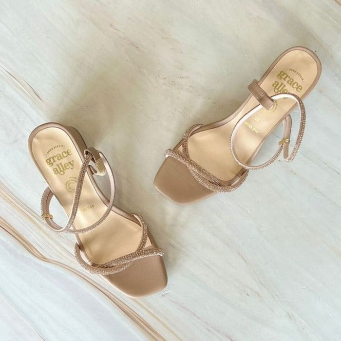 Zapatilla con brillos 210