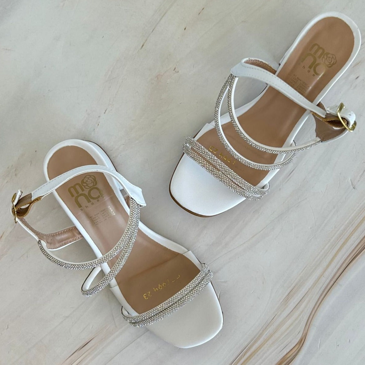 Zapatilla de Tira con Brillos 1994