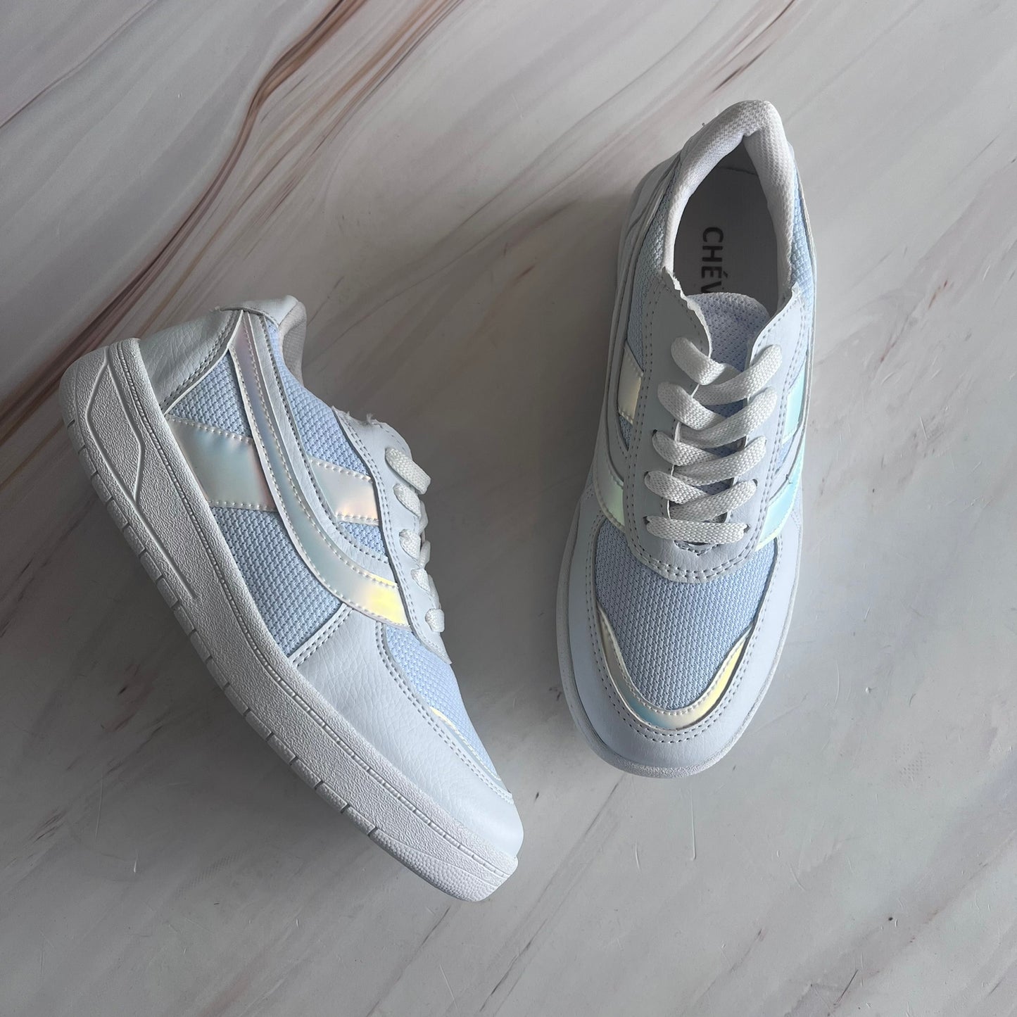 Tenis con agujetas 811