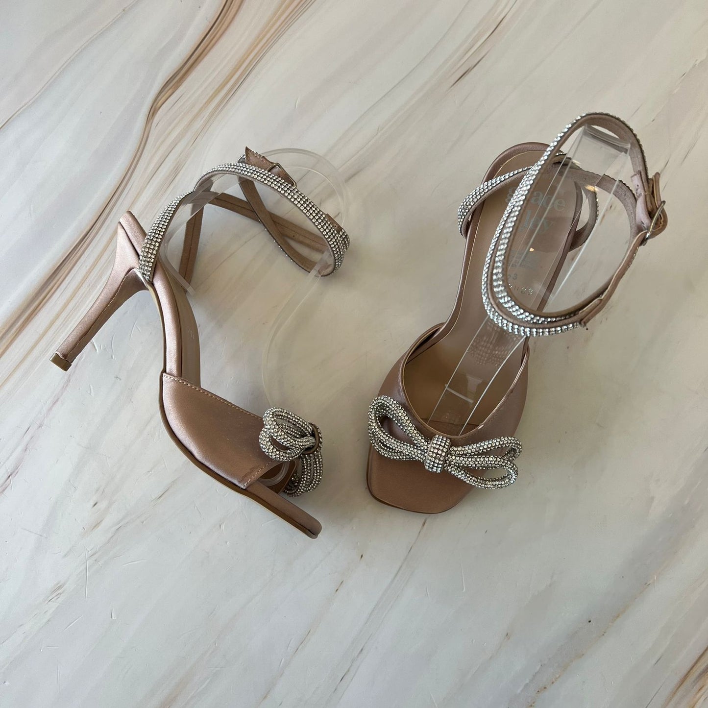 Zapatilla con moño 2023Z