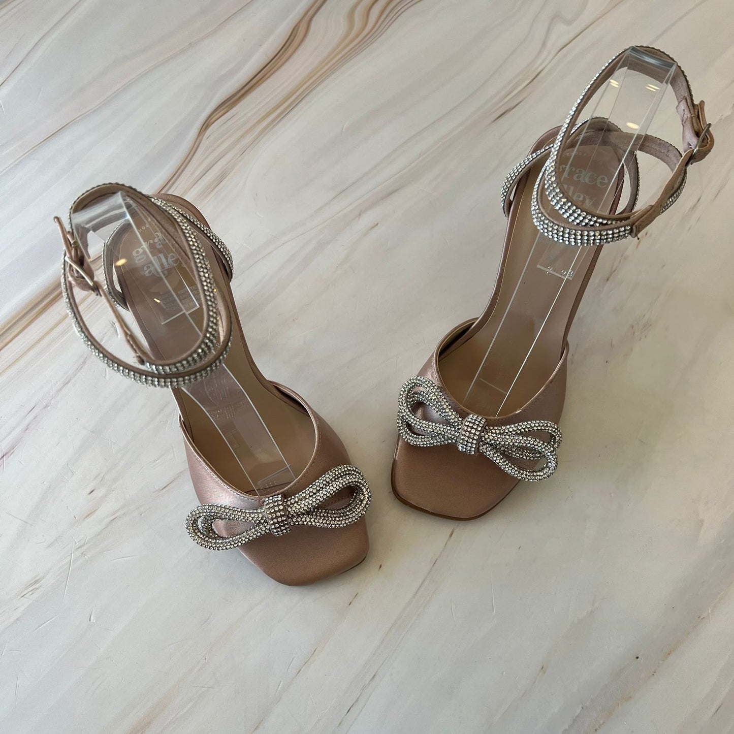 Zapatilla con moño 2023Z
