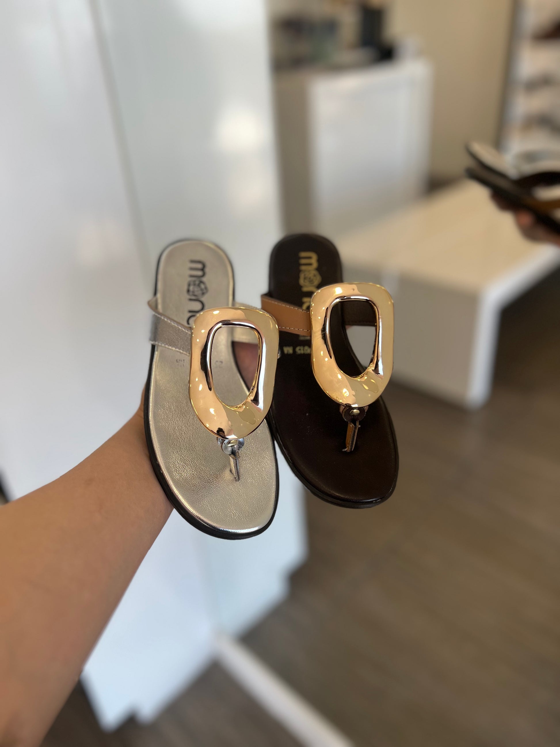 Sandalia de piso 9015