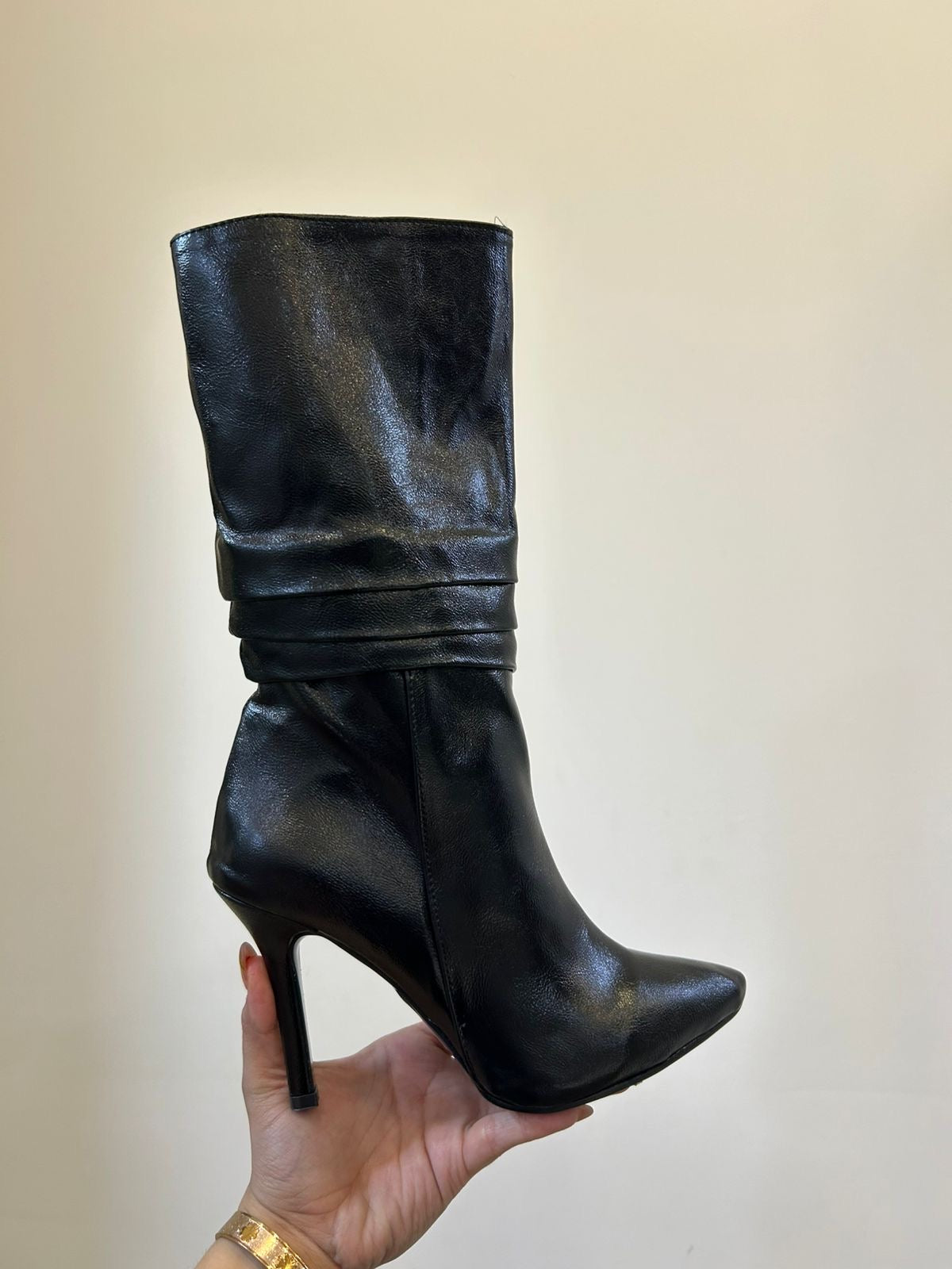 Bota tacón delgado 2005