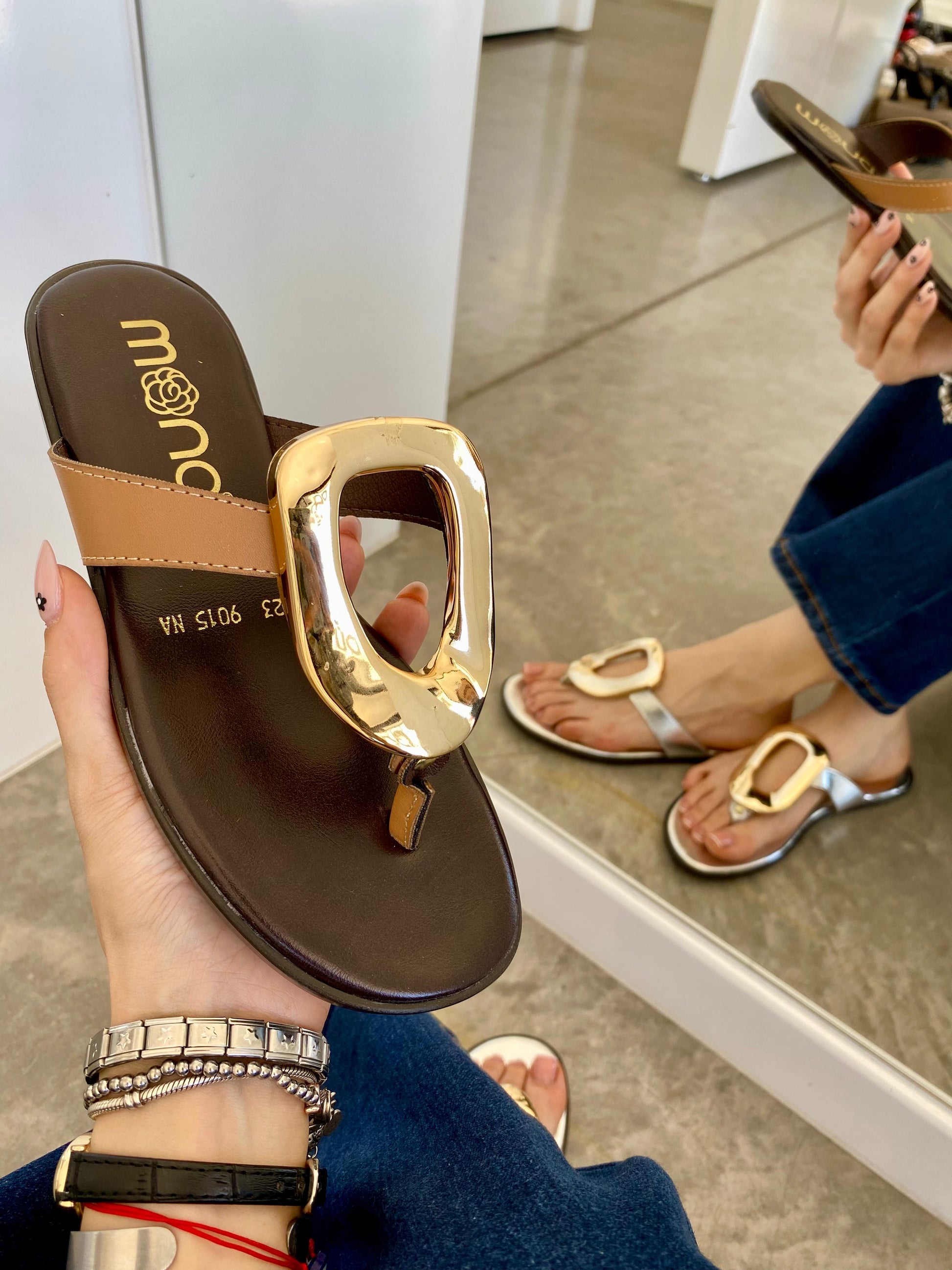 Sandalia de piso 9015