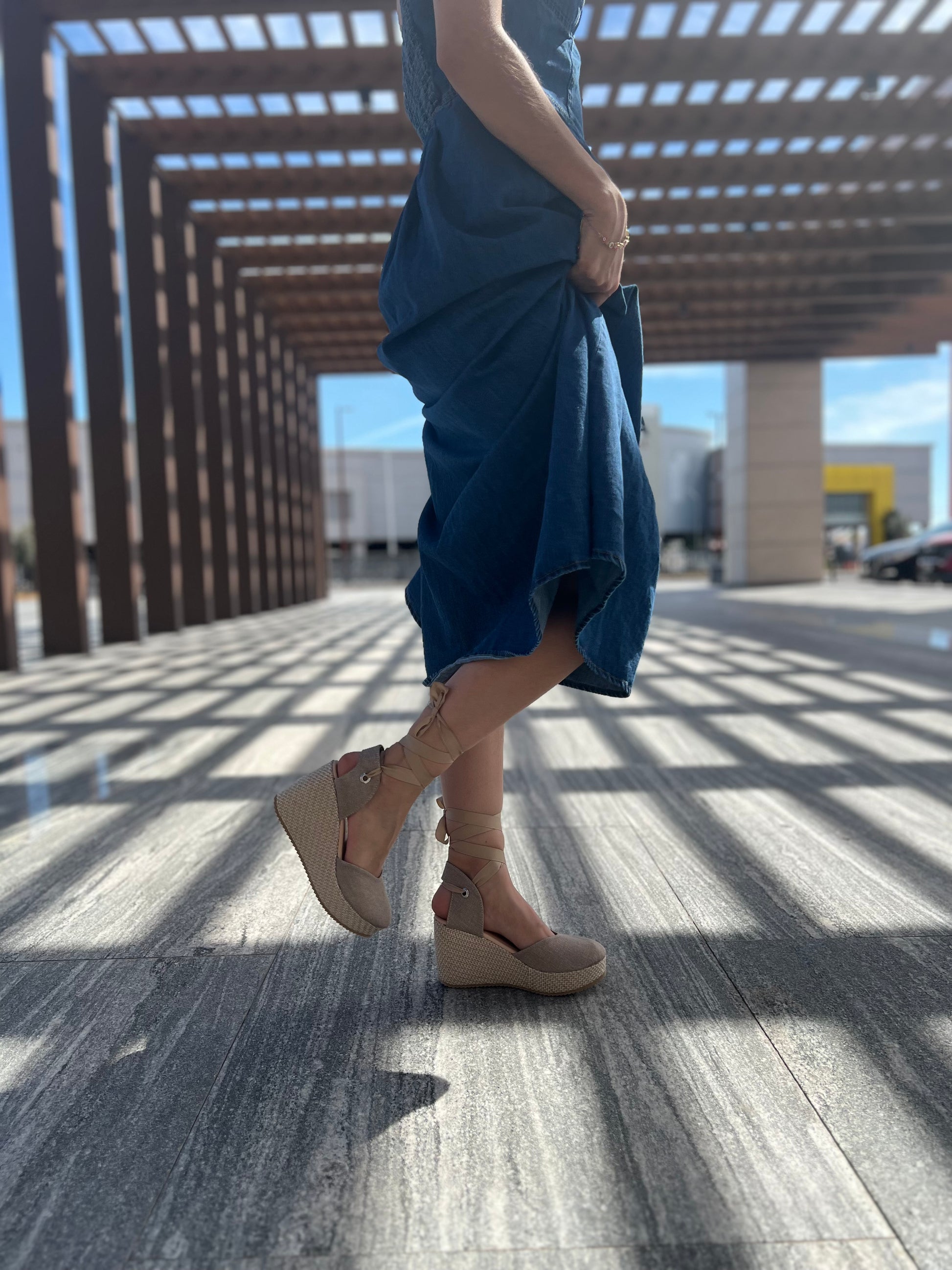 Alpargata cerrada 2202