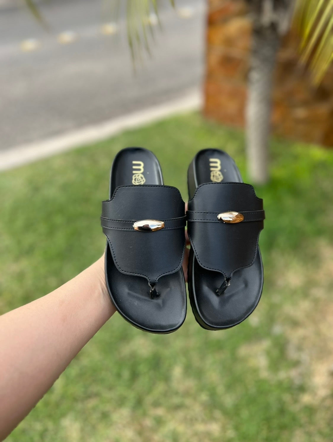 Sandalia de dedo 415