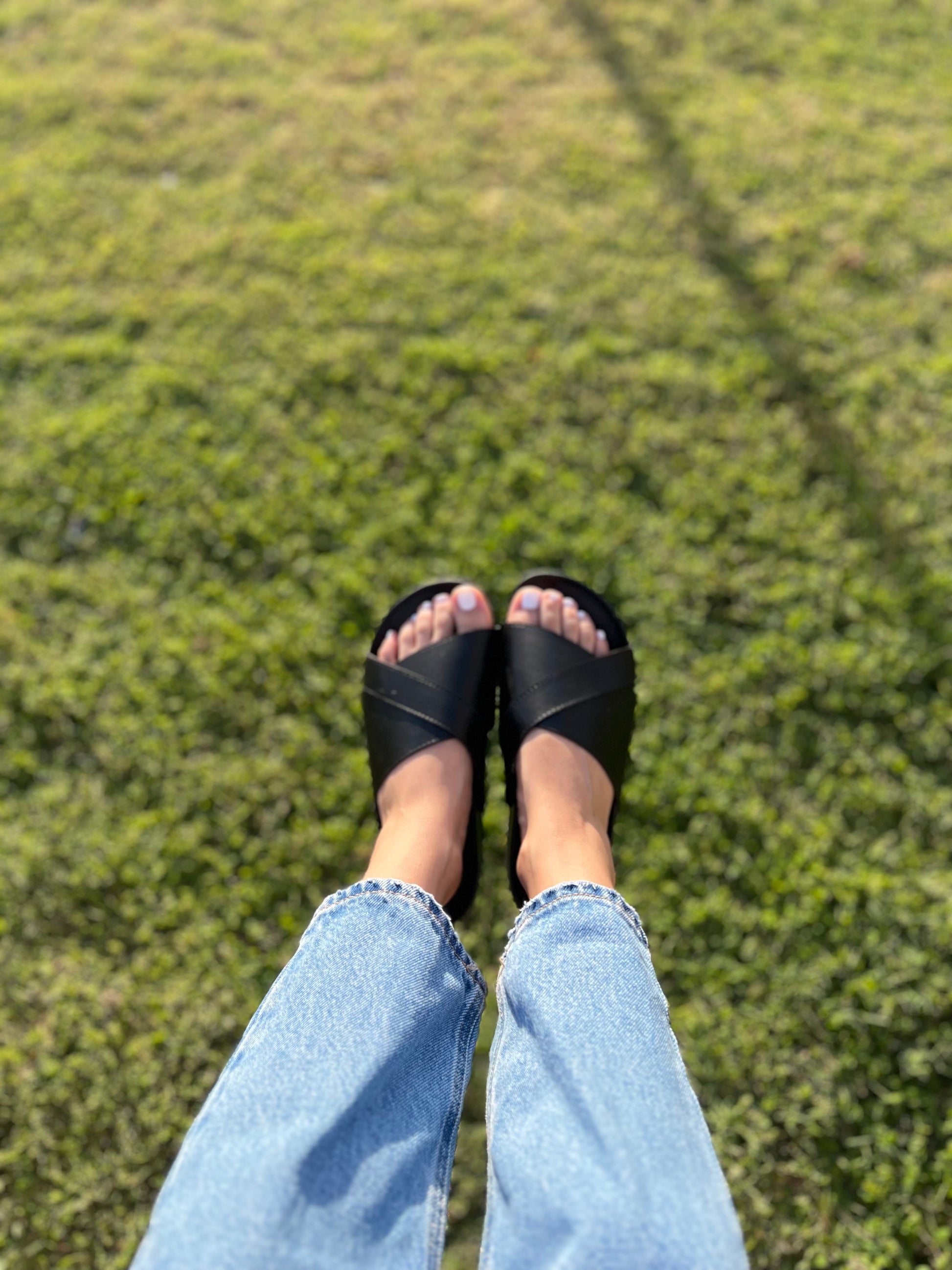 Sandalia tira gruesa 404