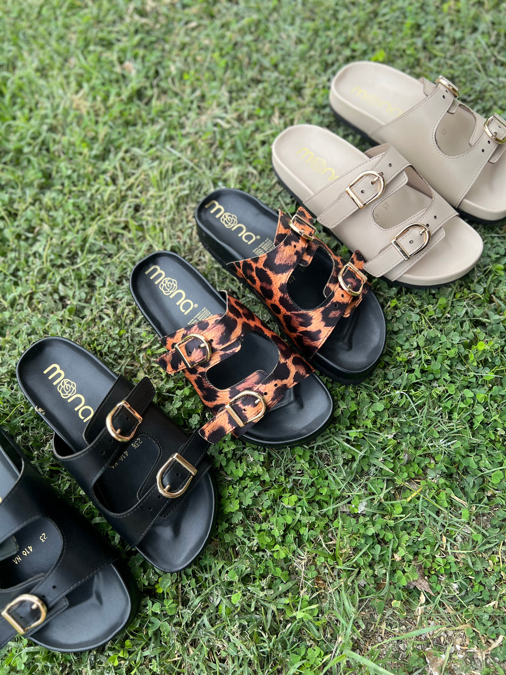 Sandalia de hebillas 416