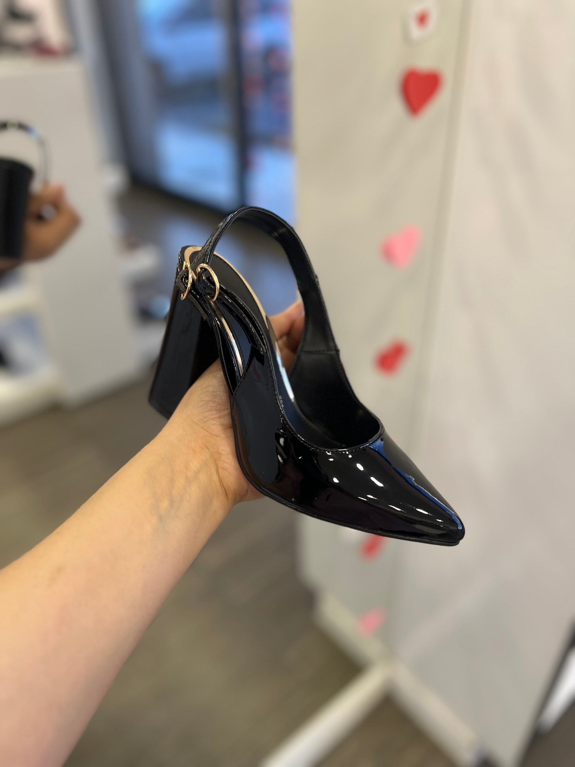 Zapatilla picuda 1253