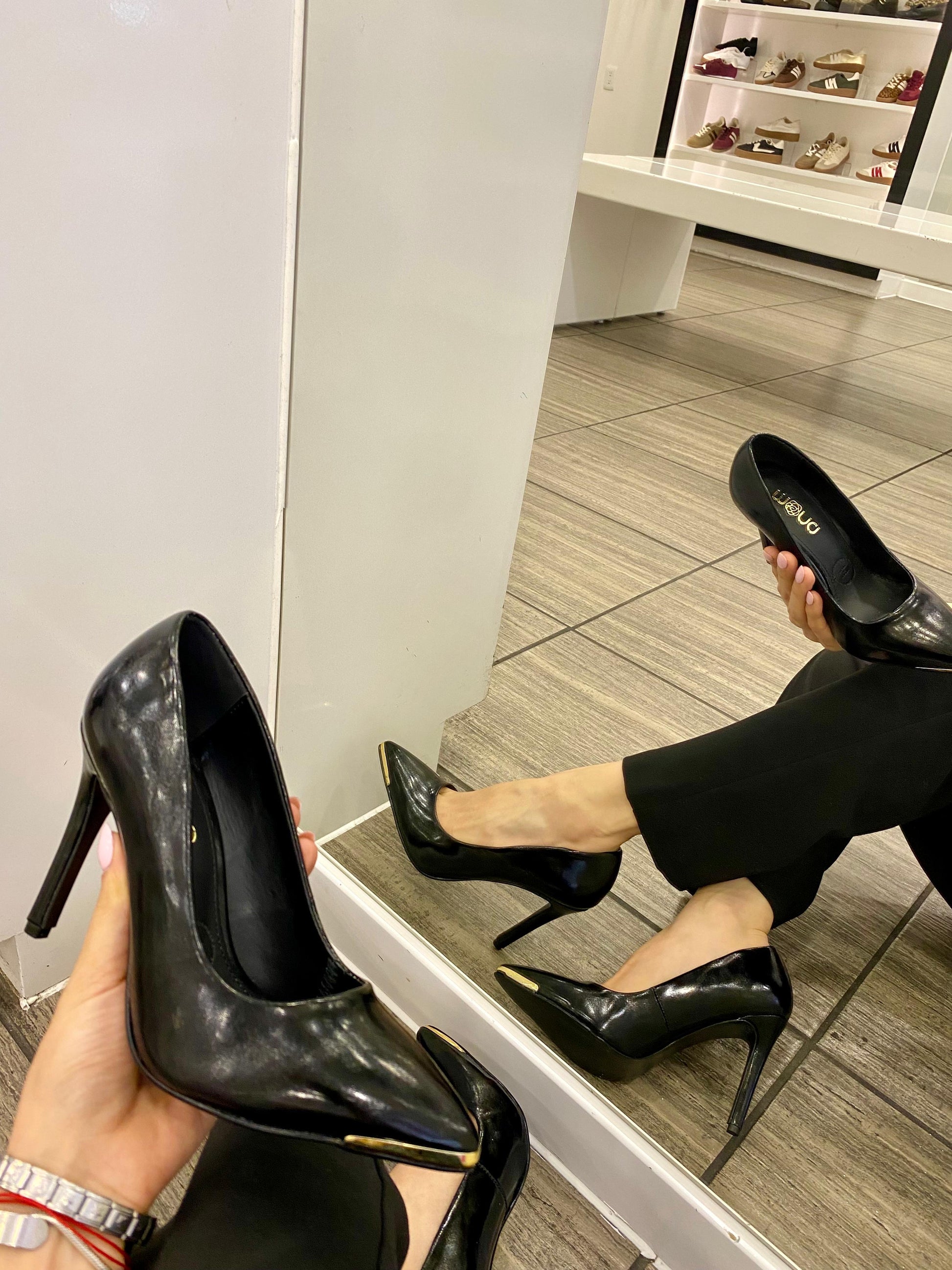 Zapatilla tacón aguja 79058