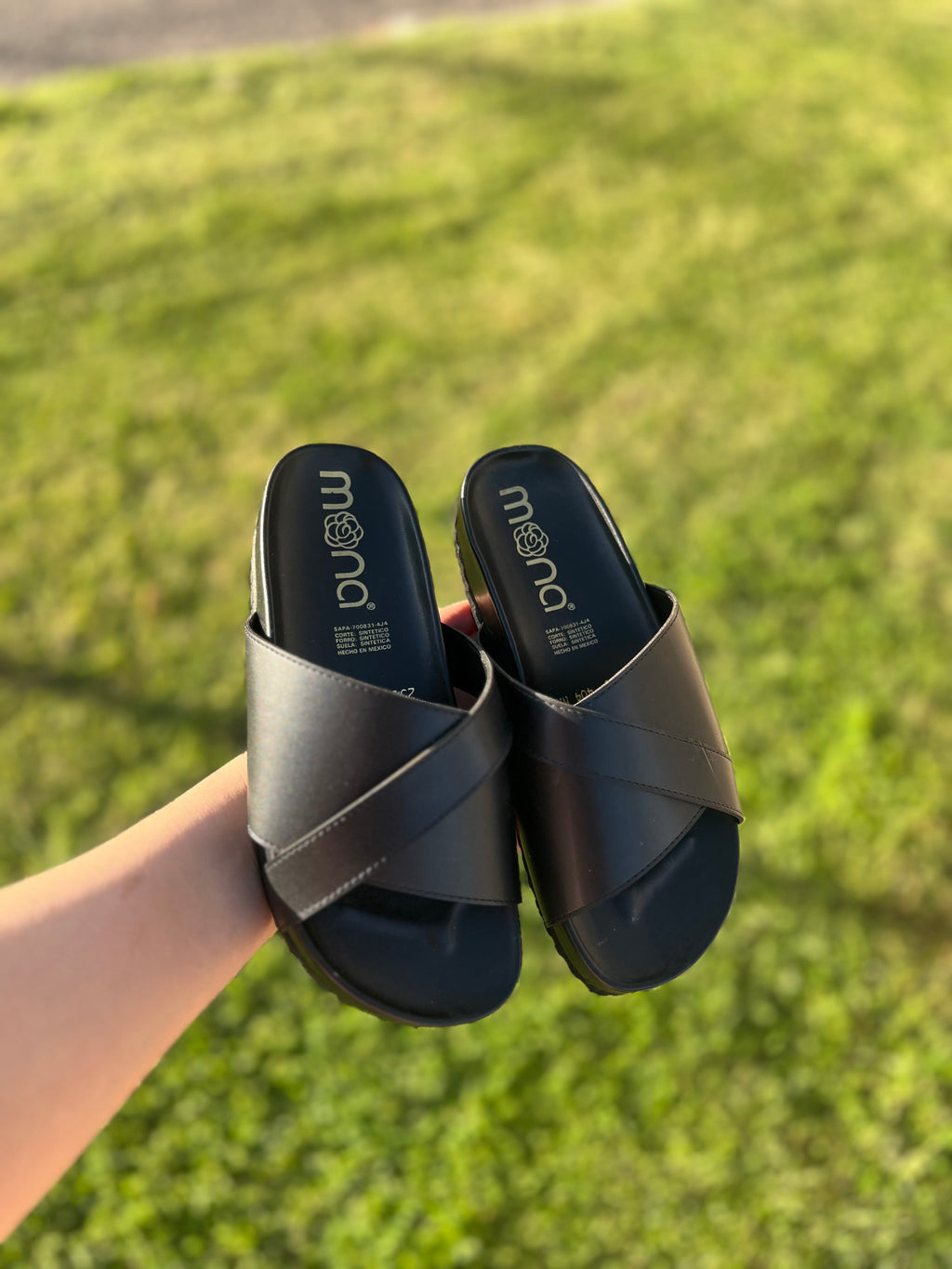 Sandalia tira gruesa 404