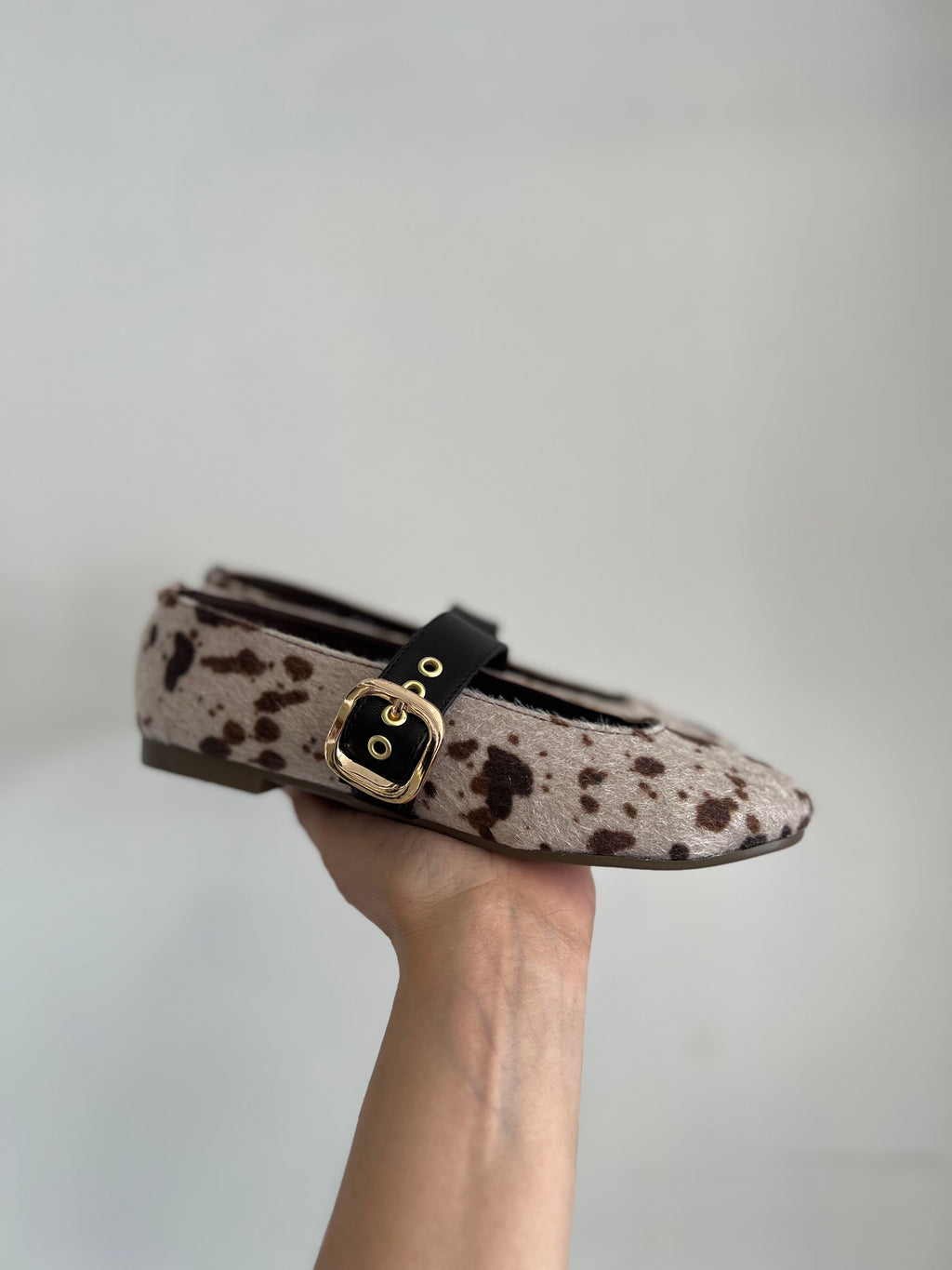 Flats horse 994