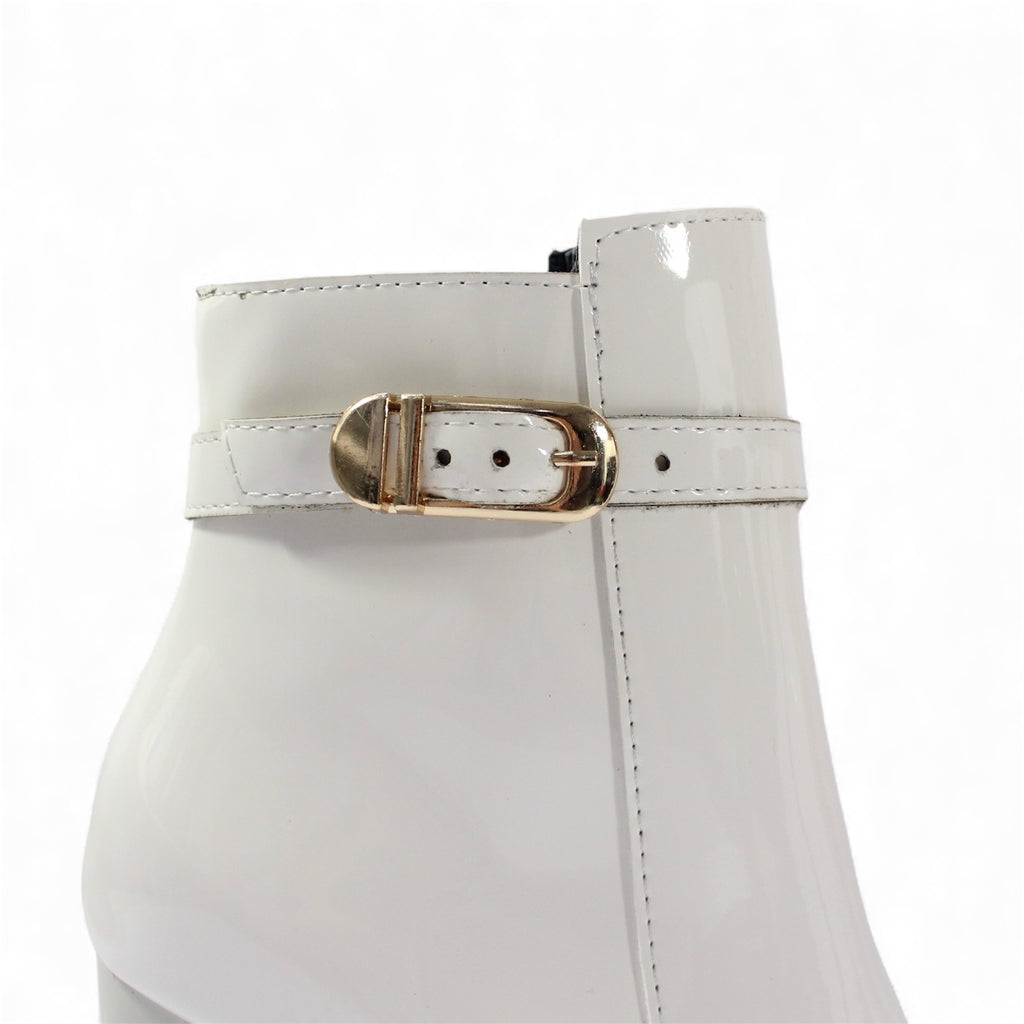 Botín de charol 366