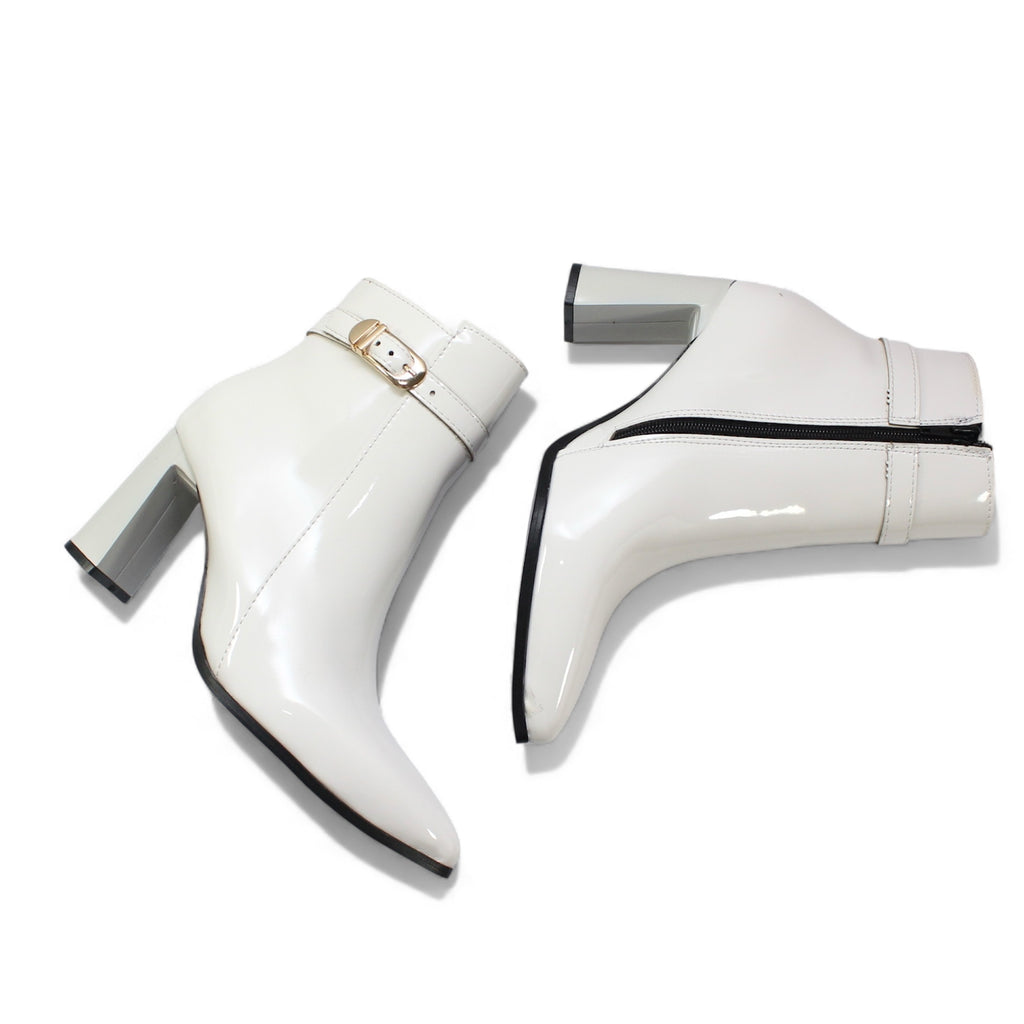 Botín de charol 366