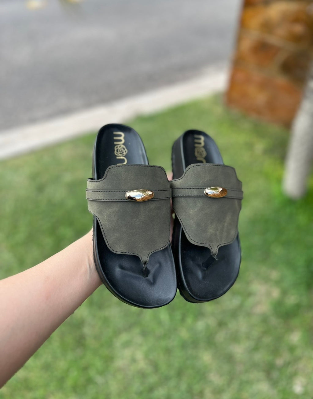 Sandalia de dedo 415