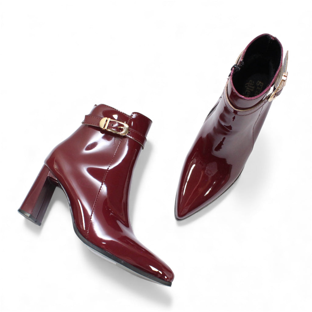 Botín de charol 366