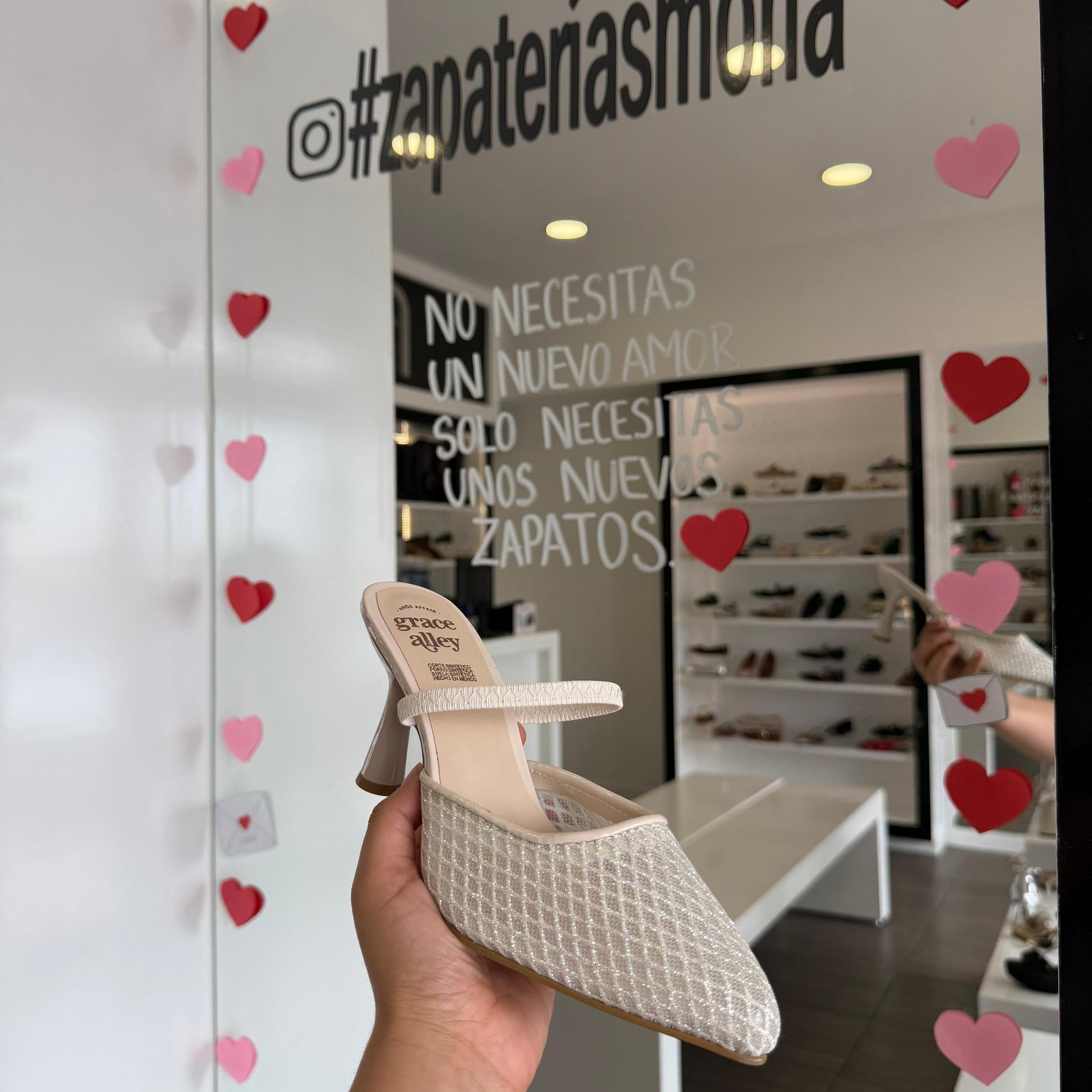 Zapatilla picuda red 52