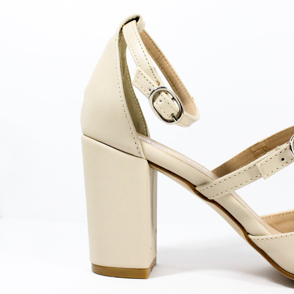 Zapatilla picuda 250402