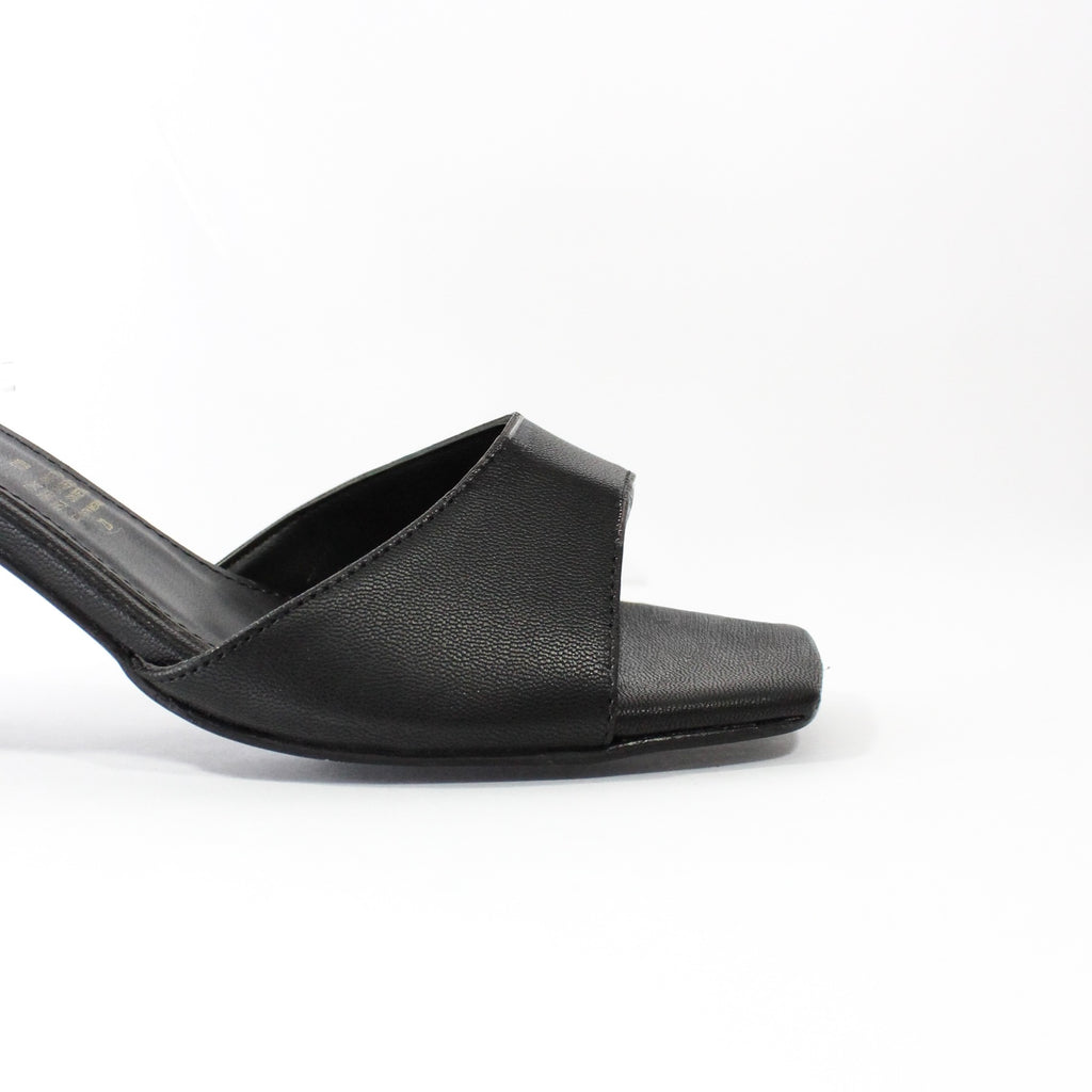 Zapatilla tacón cuadrado 1700L