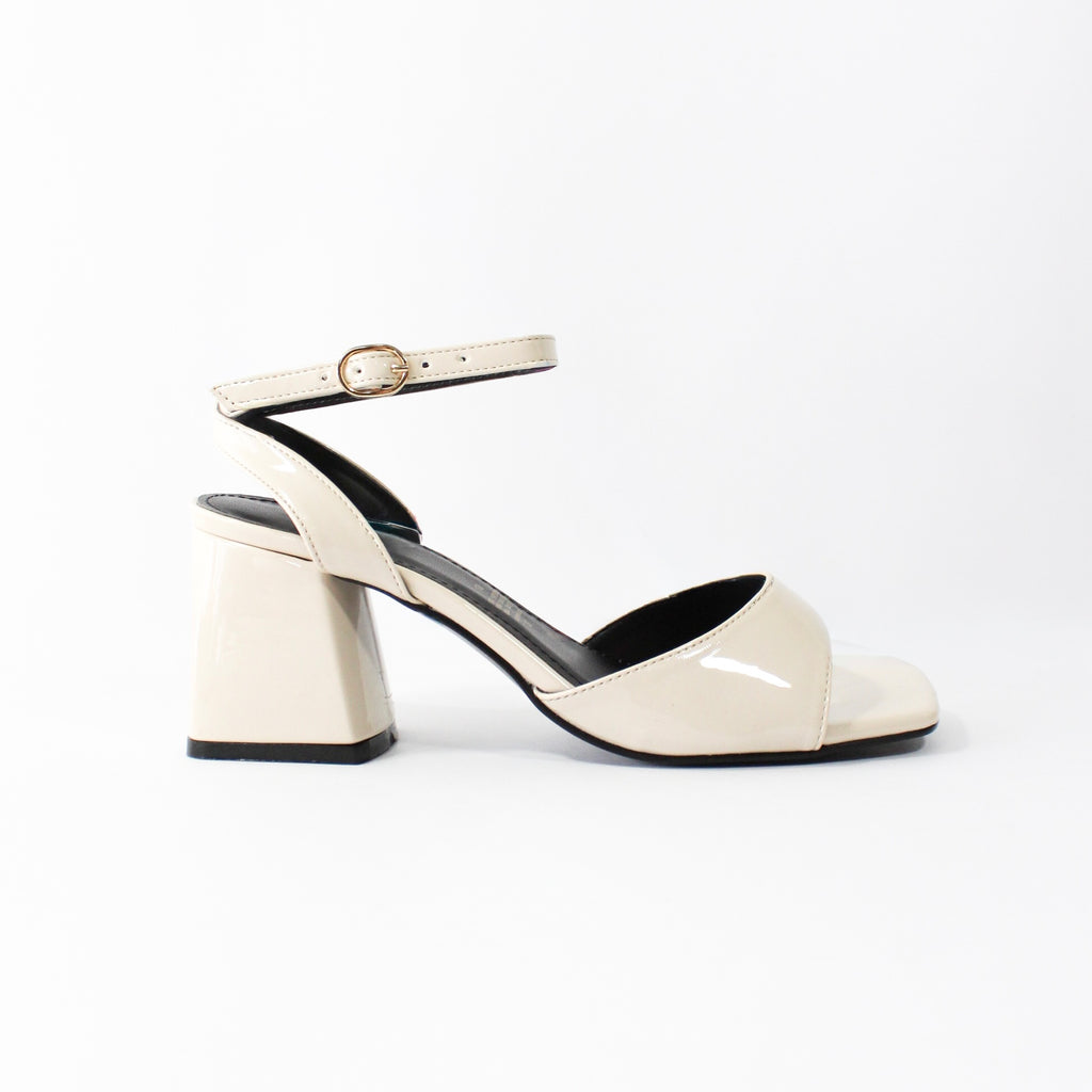 Zapatilla tacón cuadrado 1700L