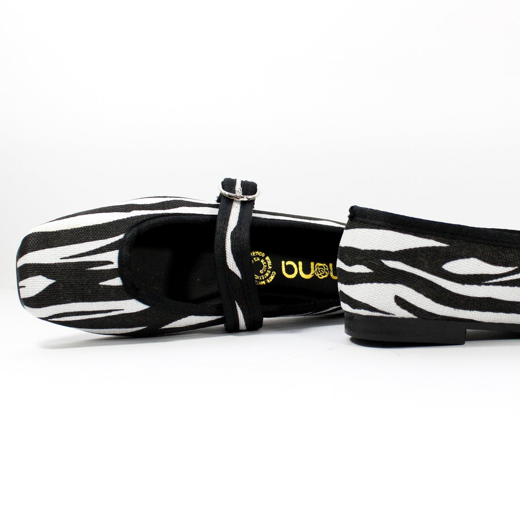 Flats animal print 940