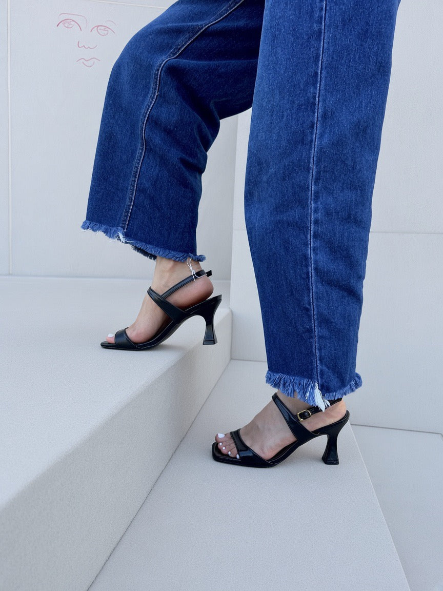 Zapatilla con pulsera 261725