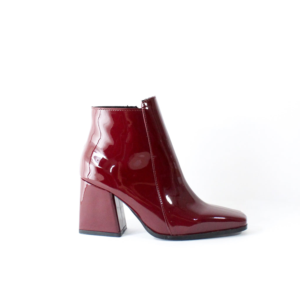 Botín de charol 4017