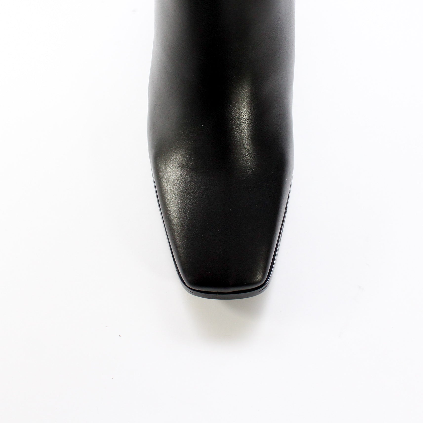 Bota tubo alto 9767