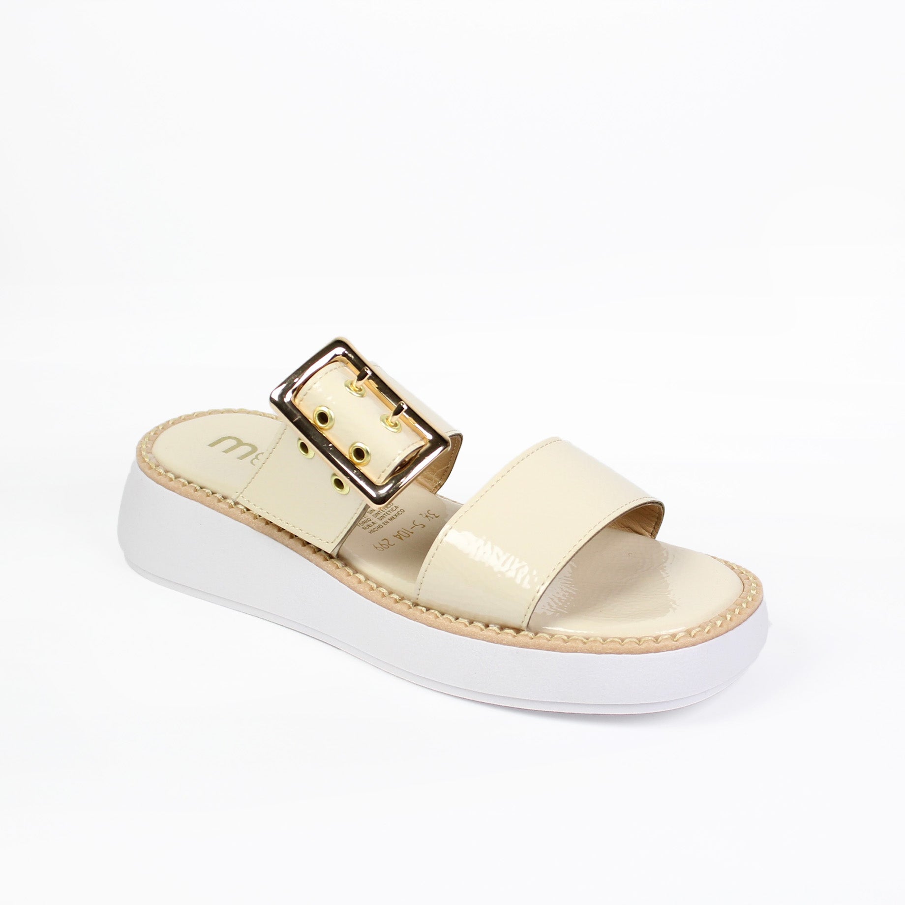 Sandalia con suela alta 5-104
