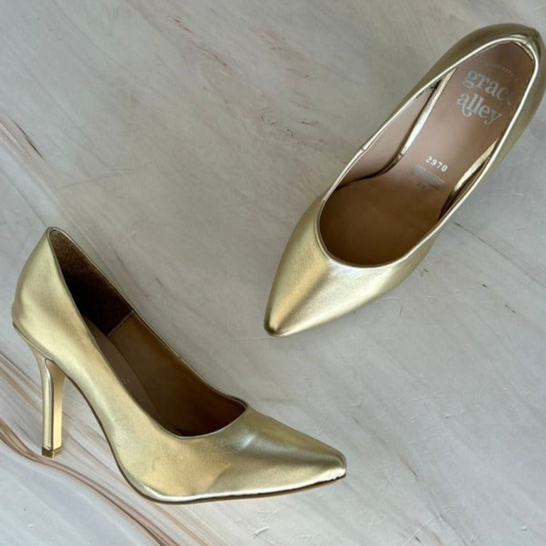 Zapatilla Cerrada con Tacón Aguja 2970