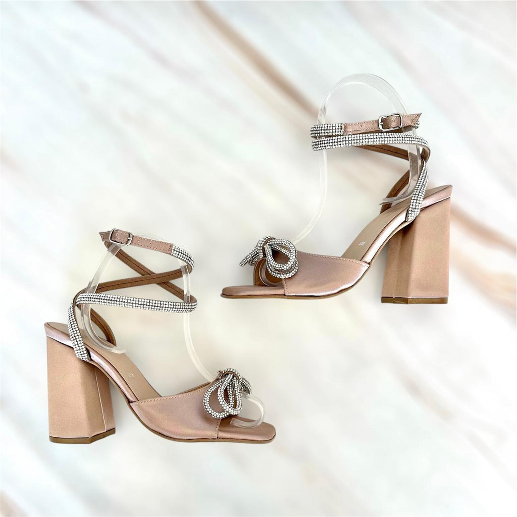 Zapatilla de moño con brillos 630