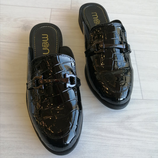 Mule con Tacón y Estampado Drilo 1001R
