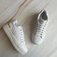 Tenis con detalles dorados SS015